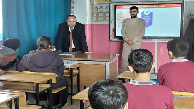 Deniz'den Lütfü Güvenir İlkokulu ve Ortaokulu'na ziyaret