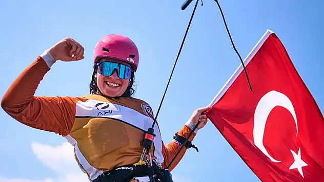 Derin Atakan, Avrupa Gençler şampiyonu