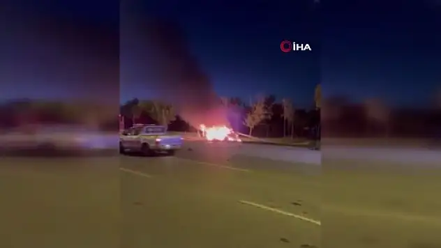 Direğe çarpan otomobil alev aldı: 1 ölü, 1 yaralı