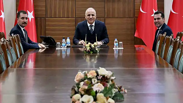 Diyarbakır'da 765 kişilik spor salonunun protokolü imzalandı