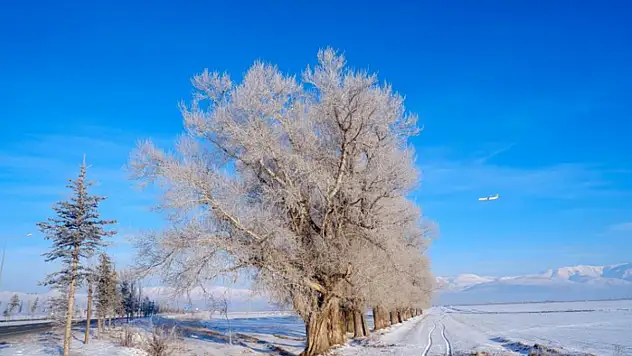 Doğu yine buz kesti