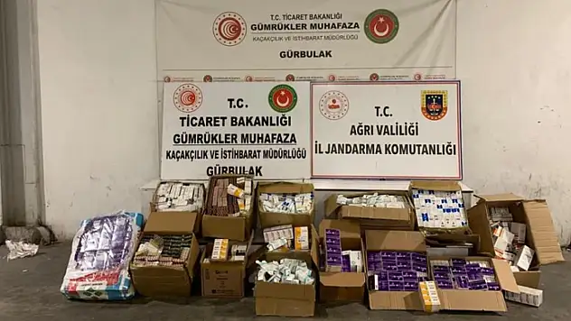Doğubayazıt'ta tırın dorsesinde binlerce kutu kaçak ilaç bulundu