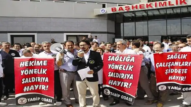 DOKTORA ŞİDDET KANAYAN BİR YARADIR