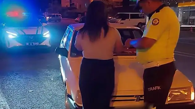 Drift atan kadın sürücüye 48 bin TL ceza yazıldı
