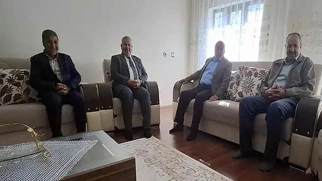 Durmaz'dan hasta ve yaşlı vatandaşlara ziyaret