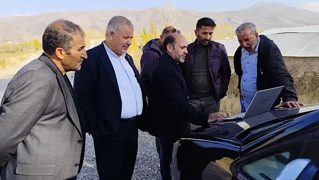 Durmaz ilçe giriş yolu ve yeni hastane kavşağı çalışmalarını inceledi