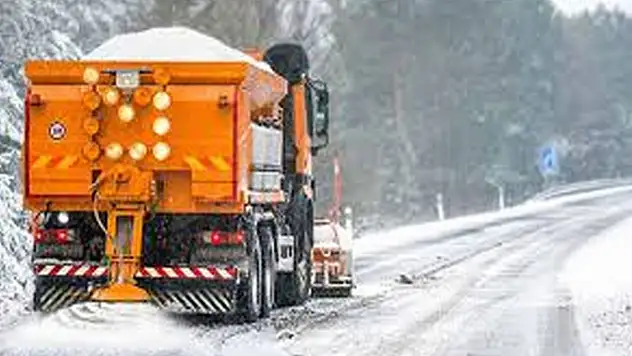 Edremit Belediyesi kış hazırlıklarını sürdürüyor