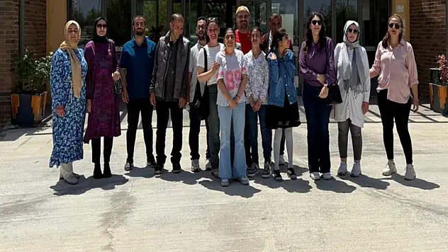 Edremit Belediyesi'nden anlamlı etkinlik