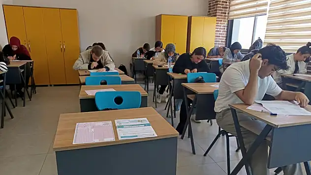 Edremit Belediyesi'nden ücretsiz deneme sınavı desteği