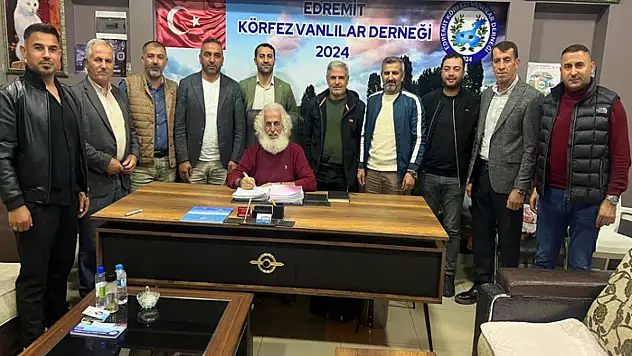 Edremit Körfezi Vanlılar Derneği'nden 80 öğrenciye burs