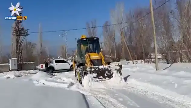 Edremit'te kar temizleme çalışmaları tamamlandı
