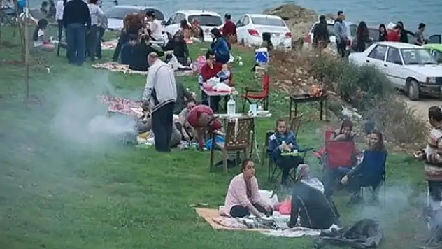 Edremit'te mangal ve semaver yasağı: Cezası 2052 TL!