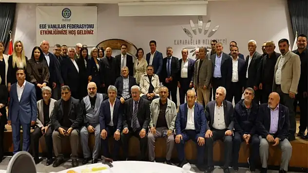 Ege Vanlılar Federasyonu'ndan Van depremi anma ve mevlit proğramı