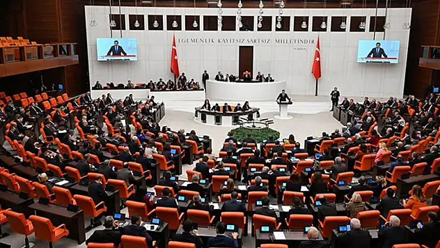 Ekonomiye ilişkin teklif Plan ve Bütçe Komisyonu'nda kabul edildi