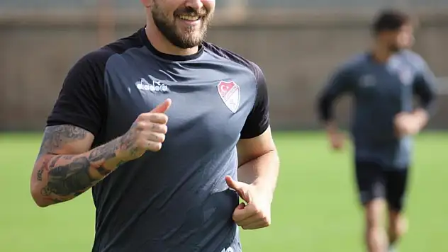 Elazığspor'da ilk ayrılan Soner Birinci oldu