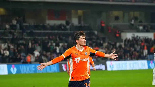 Eldor Shomurodov, Süper Lig'de gol krallığında zirveye ortak oldu