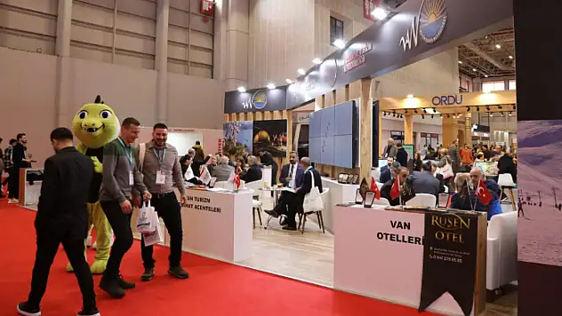 EMITT Fuarı'nda Van standına yoğun ilgi