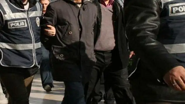 K BELGESİ OPERASYONUNDA 2 KİŞİ SERBEST