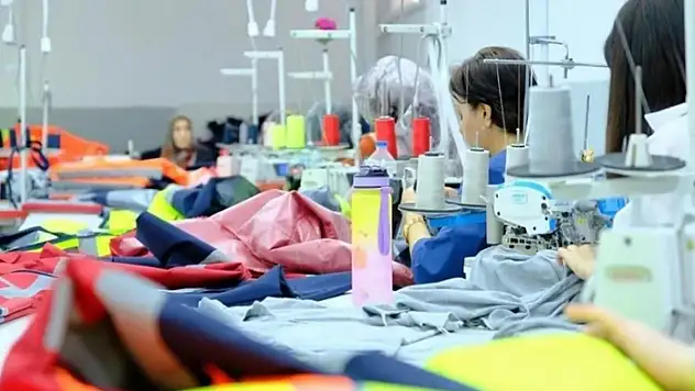 En yüksek aktif büyüklük imalat sektöründe oluştu