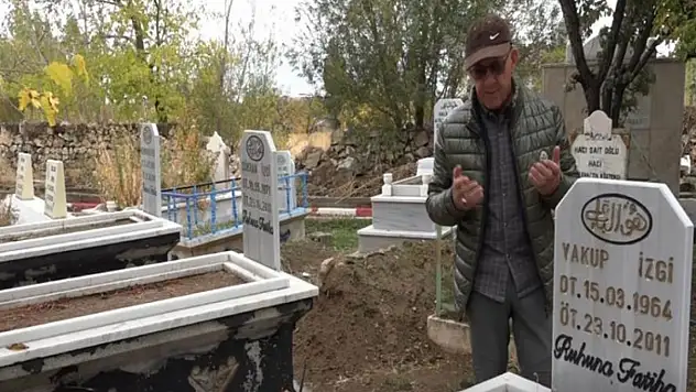 Enkazdan çıkarılan Batmaz: 17 kişiyi enkaz altından çıkardık