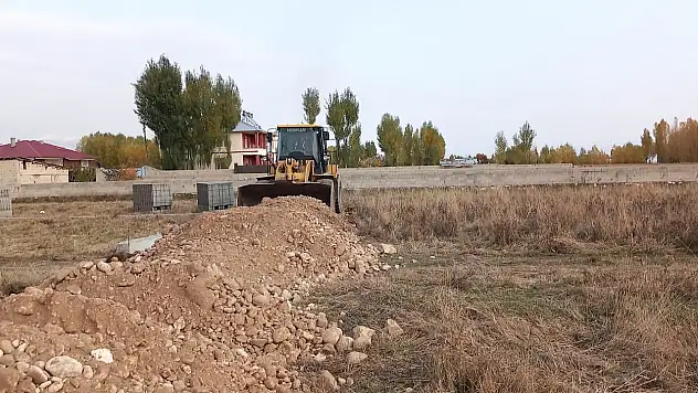 Erciş'de Çalışmalar Devam Ediyor
