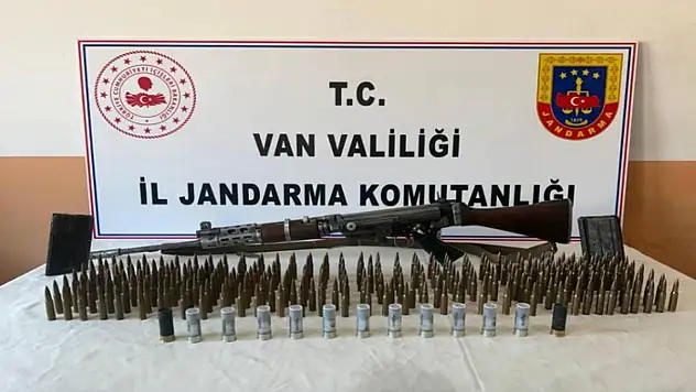 Erciş'te Belçika yapımı uzun namlulu silah ele geçirildi