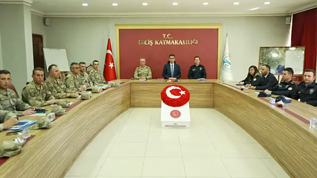 Erciş'te güvenlik ve asayiş toplantısı gerçekleşti