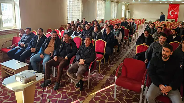 Erciş'te MTSK uygulama sınavı sorumluları eğitimi tamamlandı