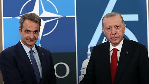 Erdoğan, Miçotakis ile bir araya geldi