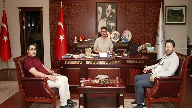 Eren Adıgüzel'den Kaymakam Karaloğlu'na ziyaret