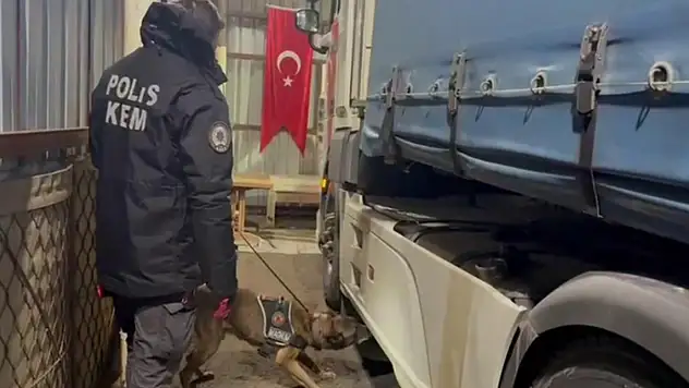 Erzurum polisinden dev uyuşturucu operasyonu: 2 tutuklama