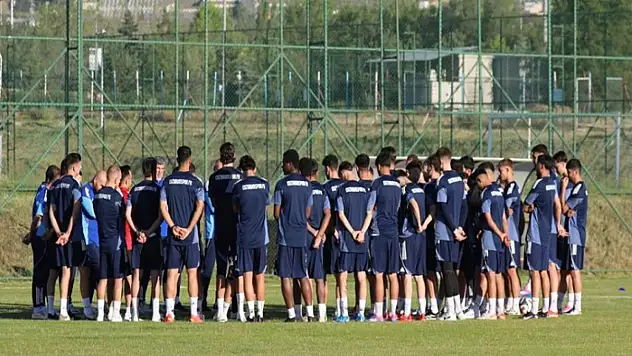 Erzurumspor'da 3. Etap kampı başladı