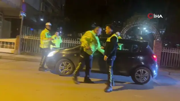 Eşim gelmeden araçtan inmem dedi, 1.45 promil alkollü çıktı