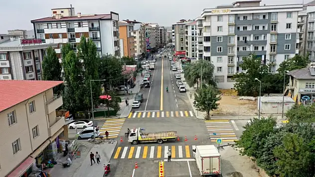 Eski Cezaevi Caddesi yeni görünümüyle trafiğe açıldı