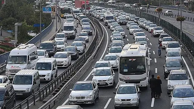 Eylül ayında 196 bin 338 adet taşıtın trafiğe kaydı yapıldı