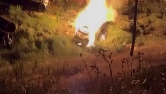 Feci kaza: Alev topuna dönen araçtaki 1 kişi yanarak hayatını kaybetti