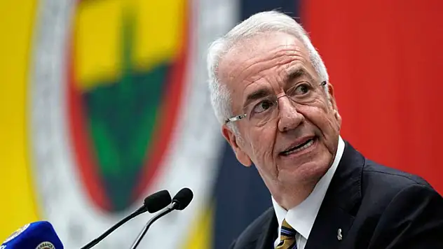Fenerbahçe'de Erol Bilecik, görevinden istifa etti