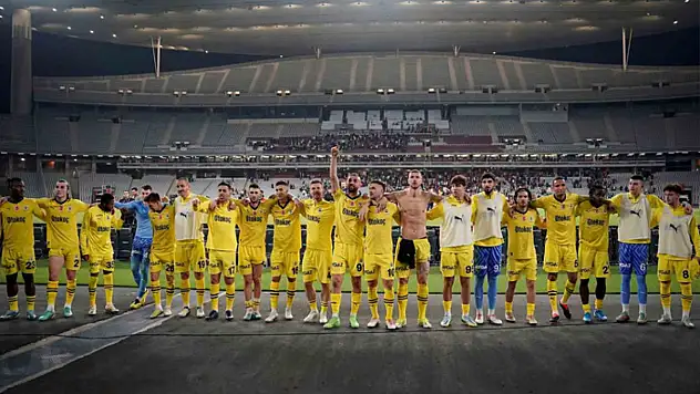 Fenerbahçe, deplasman galibiyeti rekorunu kırdı