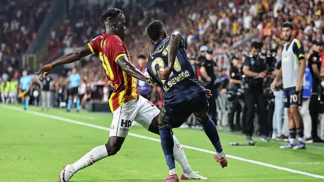 Fenerbahçe İzmir'de takıldı