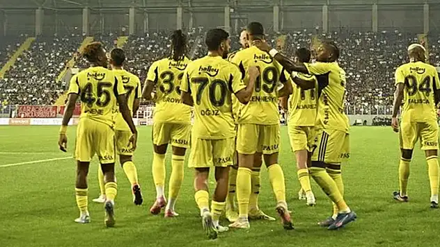 Fenerbahçe'nin Avrupa Ligi kadrosu açıklandı
