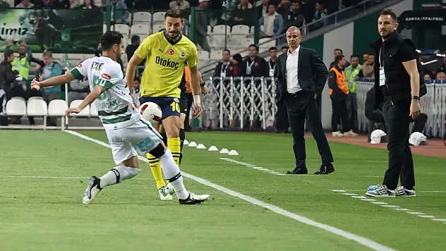 Fenerbahçe yarıştan koptu