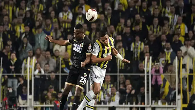 Fenerbahçe zirveyi kaptırdı