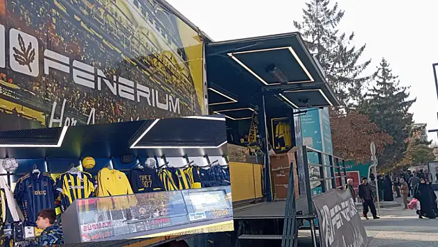 Fenerium TIR'ı sporseverlerle buluştu