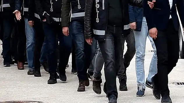 FETÖ operasyonunda 35 kişi tutuklandı