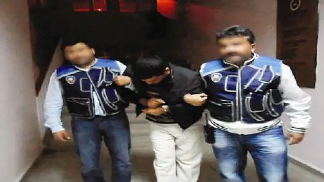 DEPREM FİRARİSİ YAKALANDI