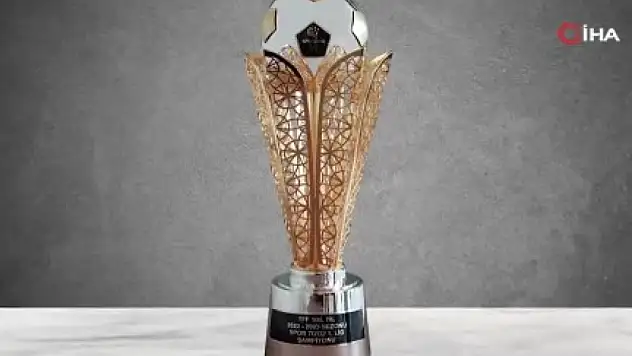 Futbolda şampiyonluk kupaları, 100. yıla özel yenilendi