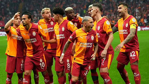 Galatasaray'da hedef derbiyi kazanıp, kayıpsız devam etmek