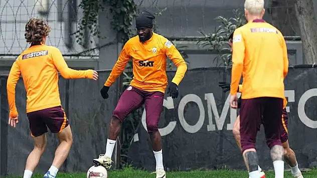 Galatasaray'da Kasımpaşa mesaisi sürüyor