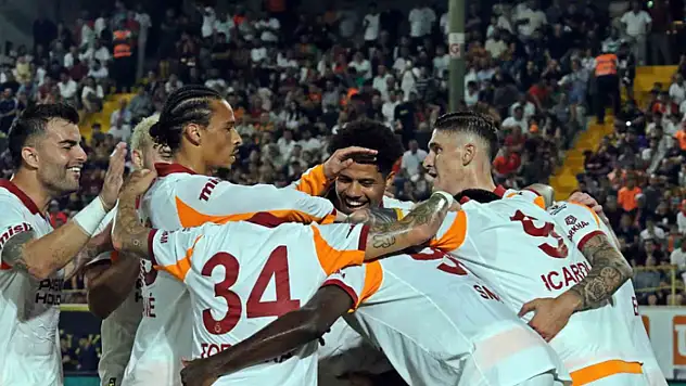 Galatasaray'dan ligde üst üste 15. galibiyet