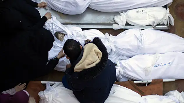 Gazze'de can kaybı 22 bin 835'e yükseldi